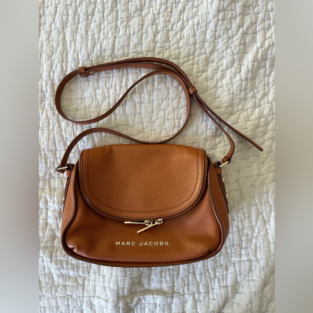 Marc Jacob’s Cross Body Mini Messenger Leather Bag